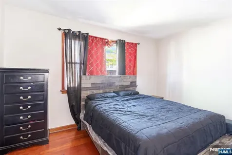 36-38 Kenmore Avenue Newark NJ 07106
