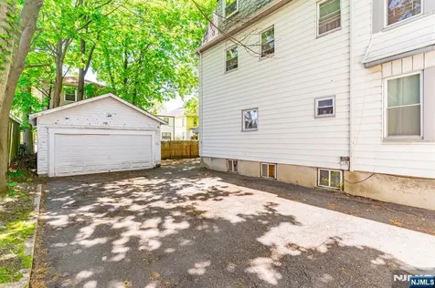 36-38 Kenmore Avenue Newark NJ 07106