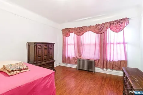 36-38 Kenmore Avenue Newark NJ 07106