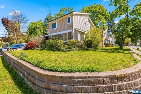 32-03 Norwood Drive Fair Lawn NJ 07410