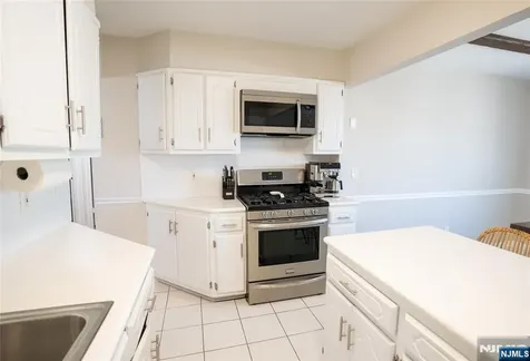241 Coupe Place North Arlington NJ 07031