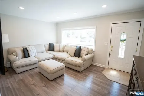 241 Coupe Place North Arlington NJ 07031