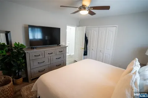 241 Coupe Place North Arlington NJ 07031