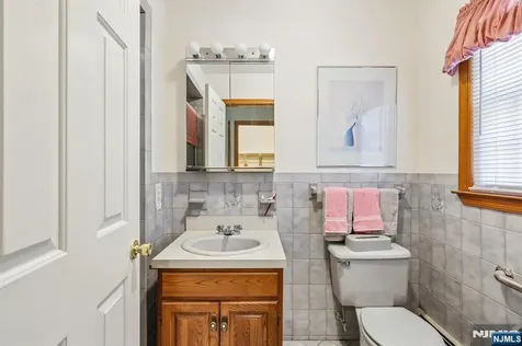 28 Verkade Drive Wayne NJ 07470