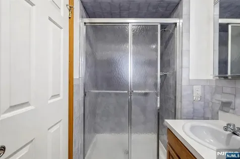 28 Verkade Drive Wayne NJ 07470