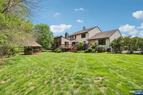 28 Verkade Drive Wayne NJ 07470