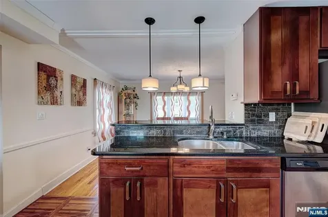 13 Hazel Avenue Livingston NJ 07039