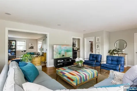 199 Stonehouse Road Bloomfield NJ 07028