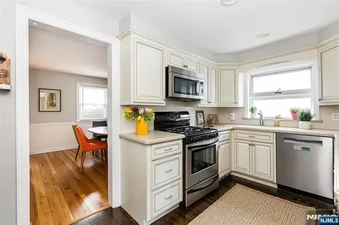 199 Stonehouse Road Bloomfield NJ 07028