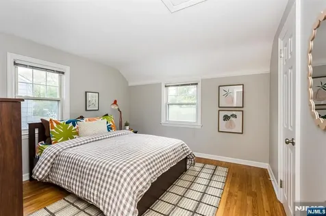 199 Stonehouse Road Bloomfield NJ 07028