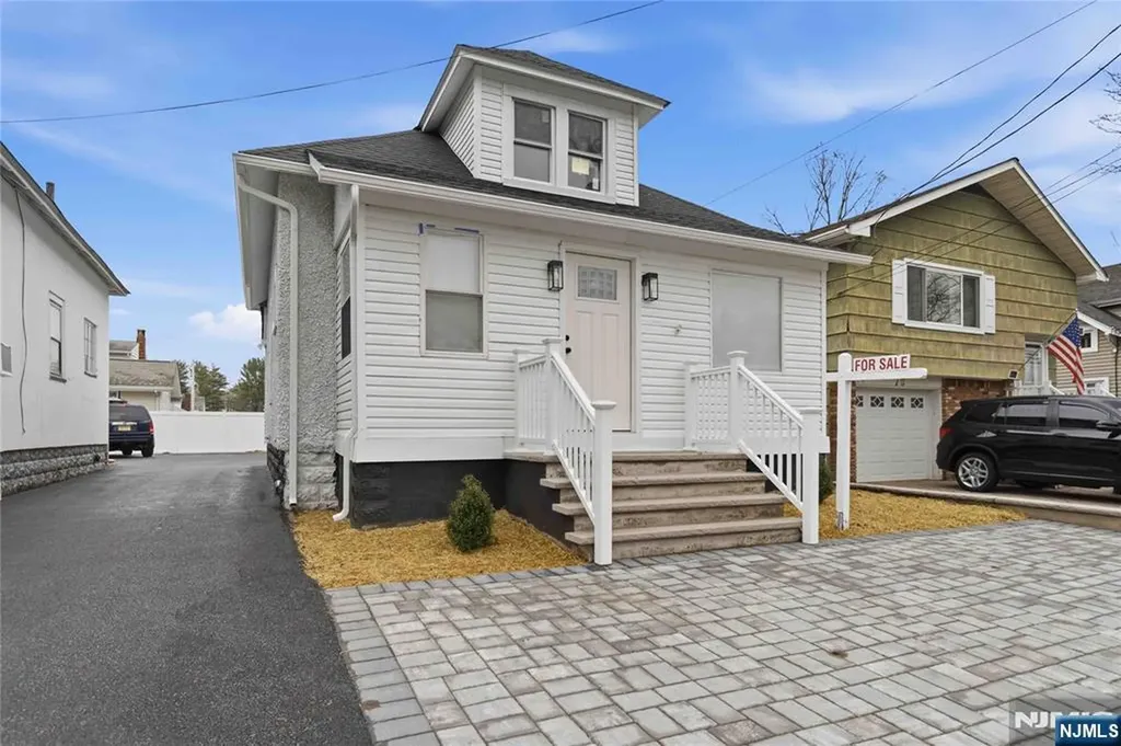 77 Lakeside Avenue Pompton Lakes NJ 07442