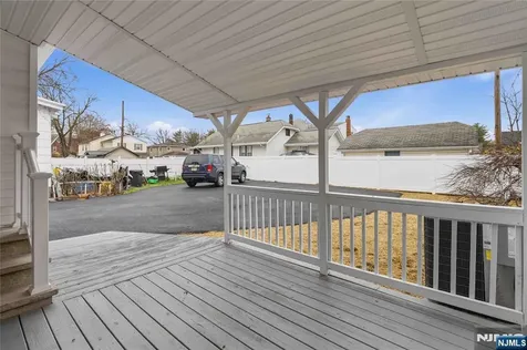 77 Lakeside Avenue Pompton Lakes NJ 07442