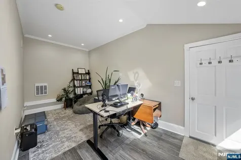 11 Homewood Way Montclair NJ 07042