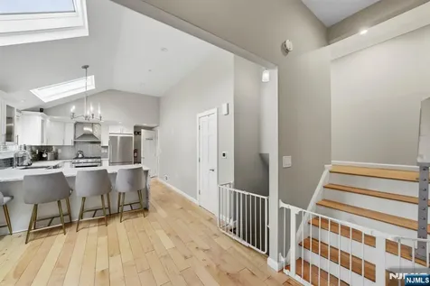 11 Homewood Way Montclair NJ 07042