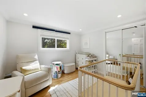 11 Homewood Way Montclair NJ 07042