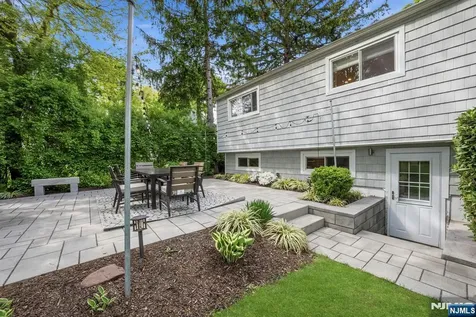 11 Homewood Way Montclair NJ 07042