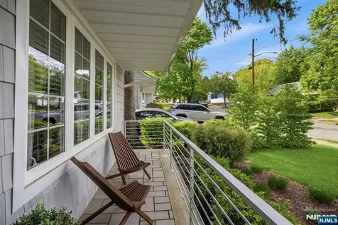 11 Homewood Way Montclair NJ 07042