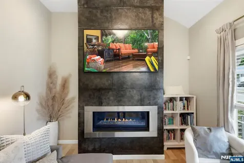 11 Homewood Way Montclair NJ 07042