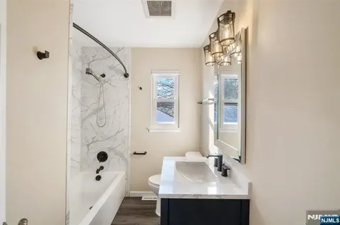75 Cypress Road Dumont NJ 07628