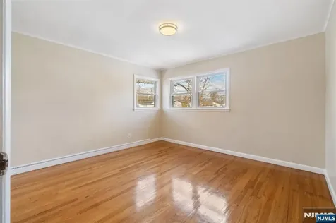 75 Cypress Road Dumont NJ 07628