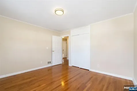 75 Cypress Road Dumont NJ 07628