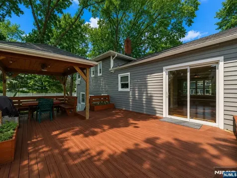 75 Cypress Road Dumont NJ 07628