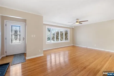 75 Cypress Road Dumont NJ 07628