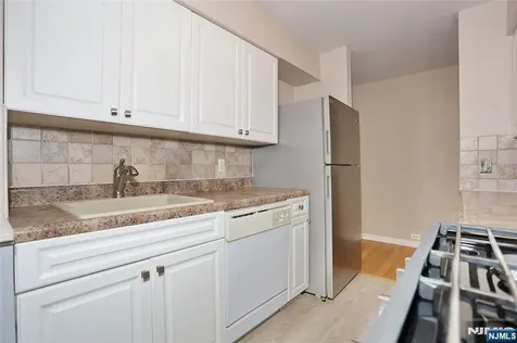 605 Grove Street Clifton NJ 07013