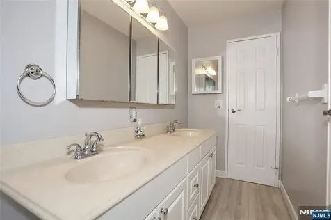 605 Grove Street Clifton NJ 07013