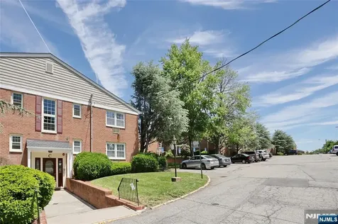 605 Grove Street Clifton NJ 07013