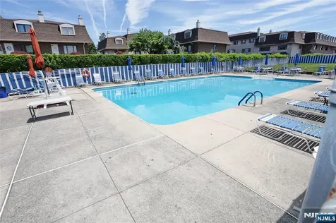 605 Grove Street Clifton NJ 07013