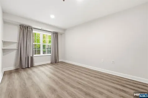 401 Dercole Norwood NJ 07648
