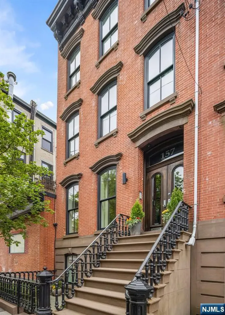 157 10th Street Hoboken NJ 07030