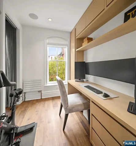 157 10th Street Hoboken NJ 07030