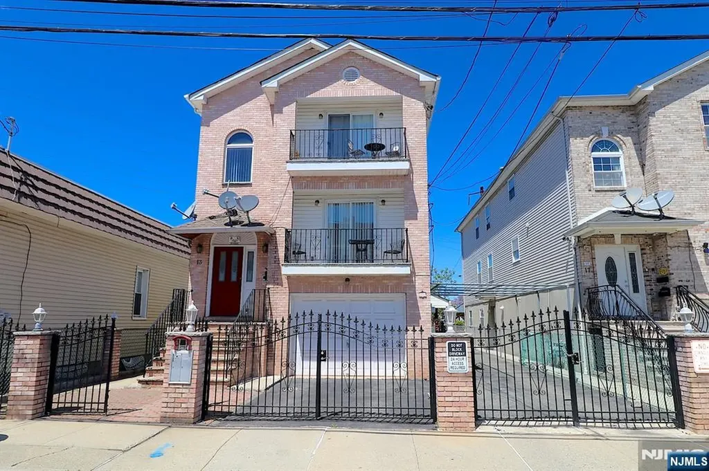 15 Garibaldi Avenue Newark NJ 07114
