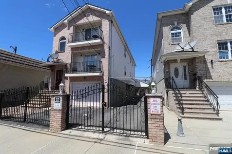 15 Garibaldi Avenue Newark NJ 07114