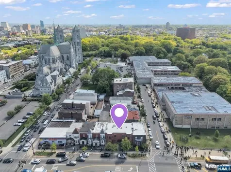116 Park Avenue Newark NJ 07104