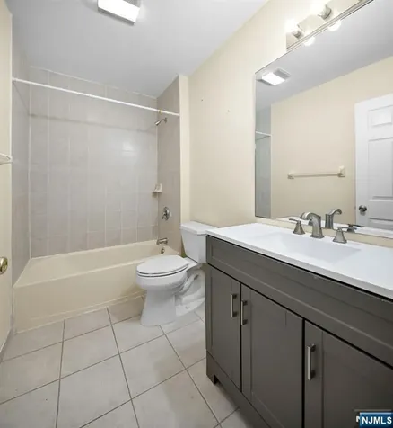 12 Liberty Court Secaucus NJ 07094