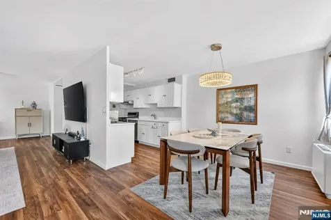 926 Bloomfield Avenue Glen Ridge NJ 07028