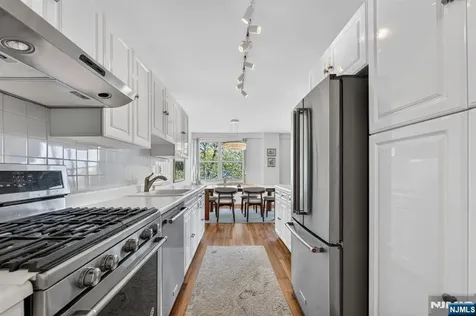 926 Bloomfield Avenue Glen Ridge NJ 07028
