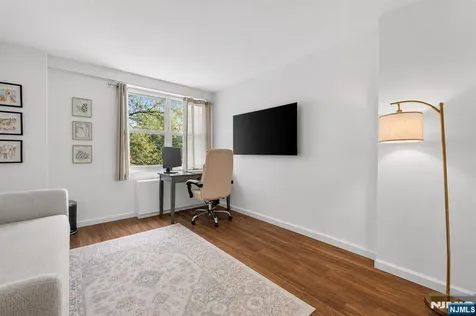 926 Bloomfield Avenue Glen Ridge NJ 07028