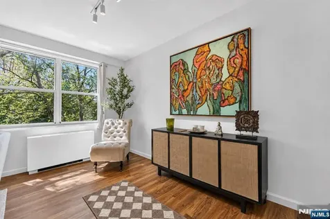 926 Bloomfield Avenue Glen Ridge NJ 07028