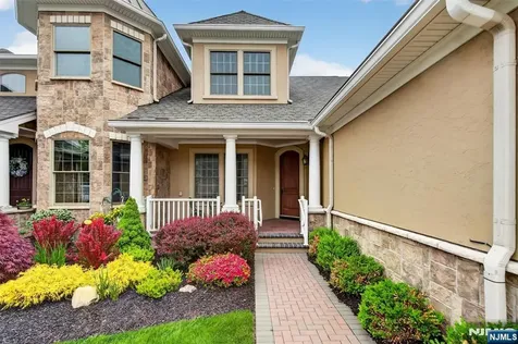 33 Windsor Lane Ramsey NJ 07446
