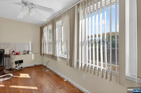 127 Lyons Avenue Newark NJ 07112