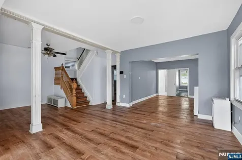 127 Lyons Avenue Newark NJ 07112