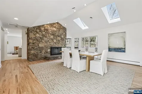 11 Carlough Road Upper Saddle River NJ 07458
