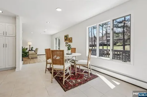 11 Carlough Road Upper Saddle River NJ 07458