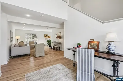 11 Carlough Road Upper Saddle River NJ 07458