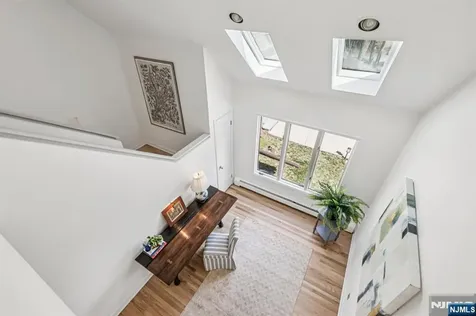 11 Carlough Road Upper Saddle River NJ 07458