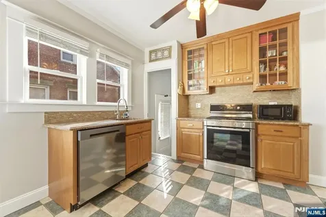 142 Liberty Street Woodbridge NJ 08863